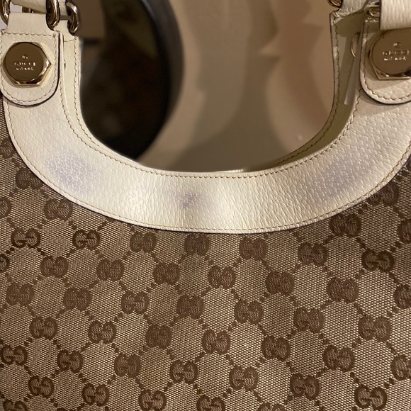 GUCCI Signature Monogrammed GG Hobo Shoulder Bag - Picture 5 of 9